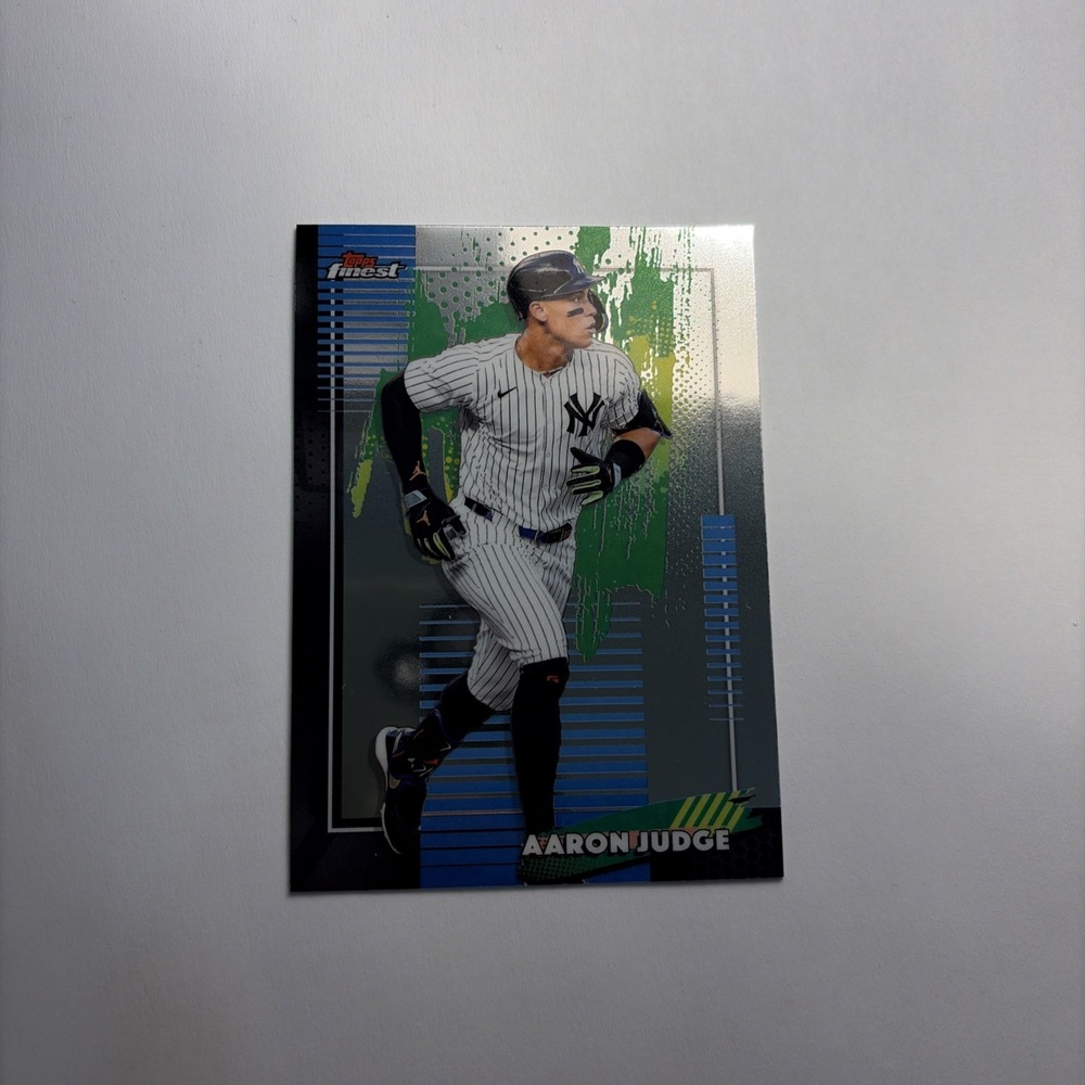 2026 Topps Finest Aaron Judge #99 New York Yankees Baseball Card